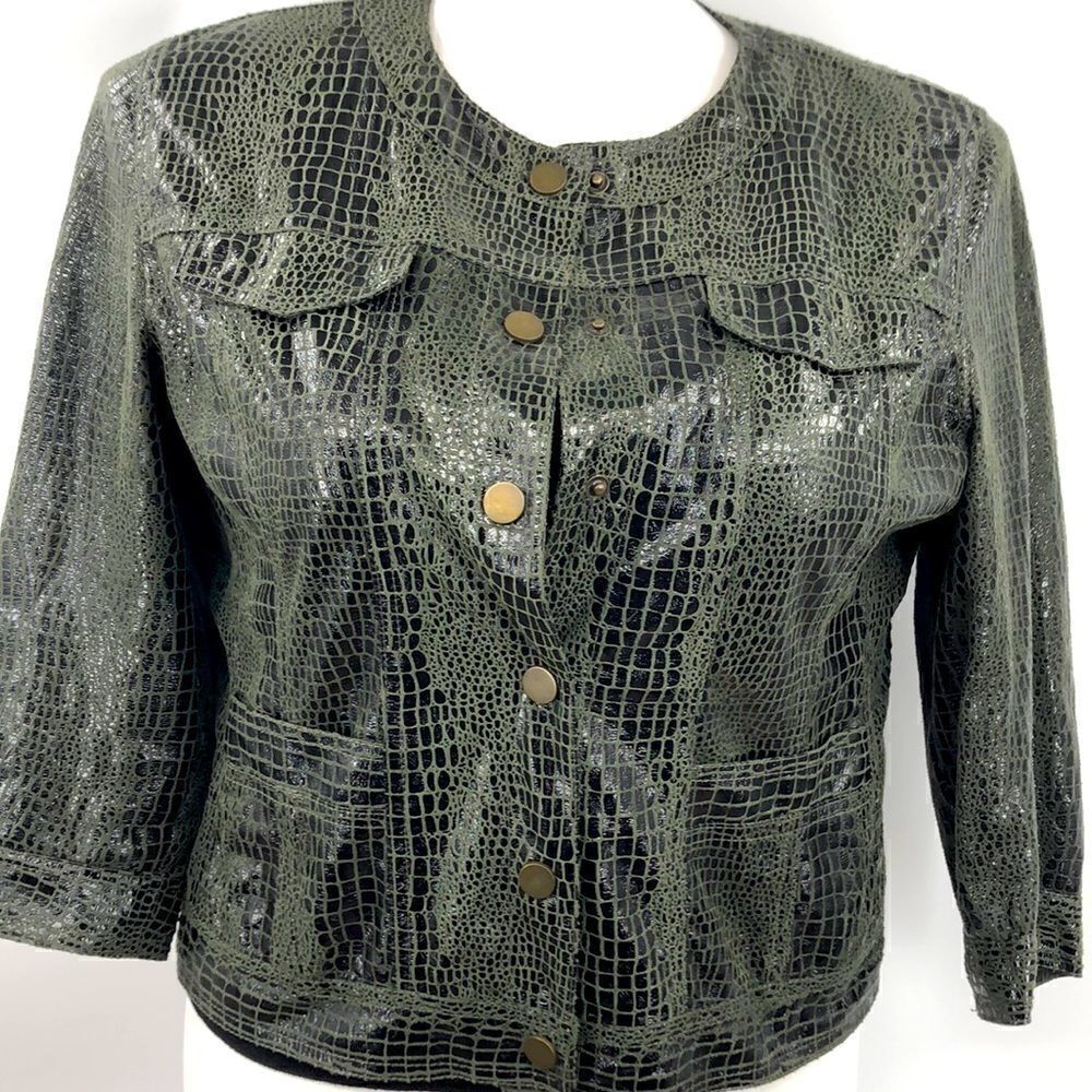 Ruby Rd alligator print snap button jacket